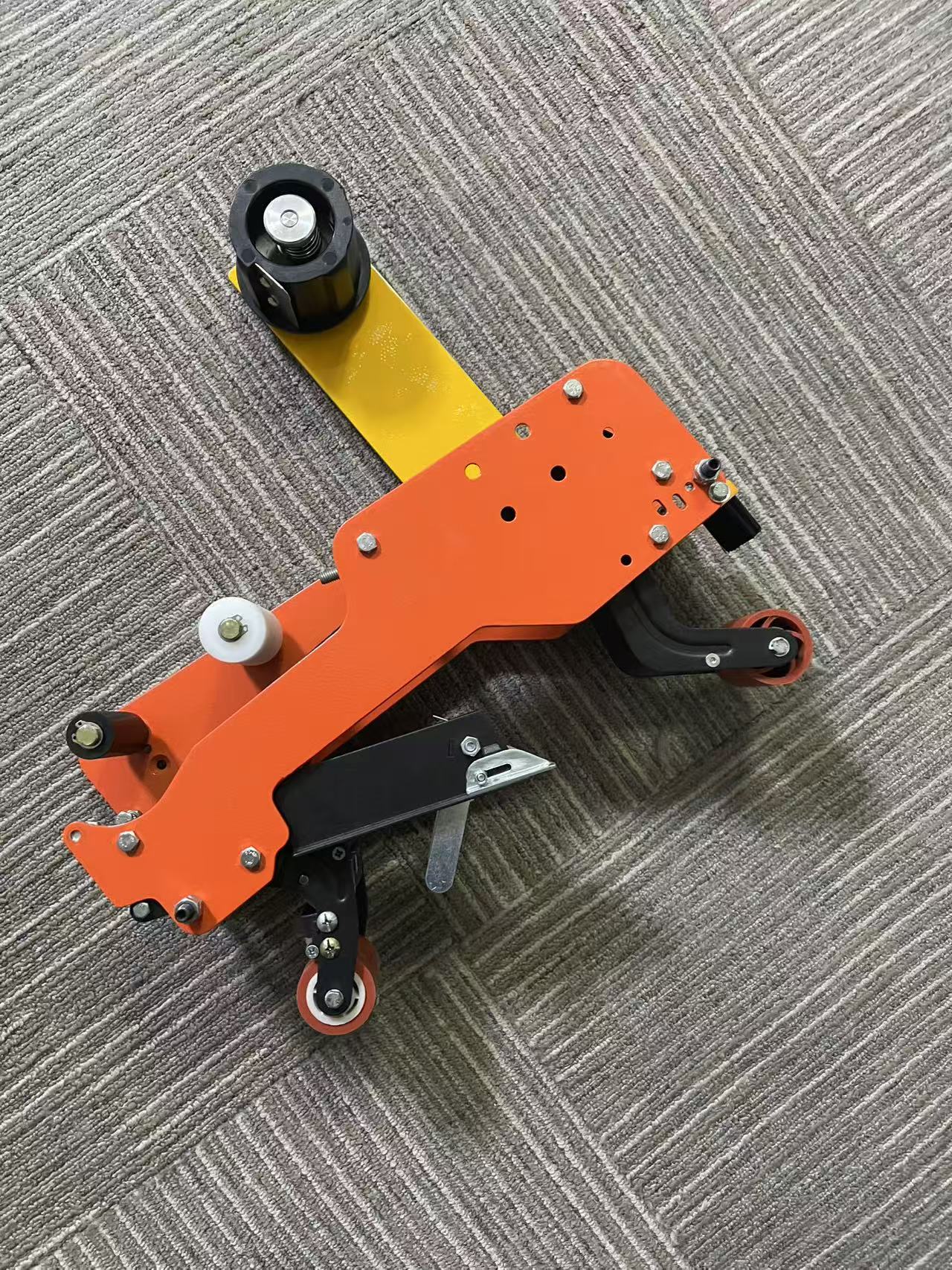 自动封箱机机芯-封箱机贴带器