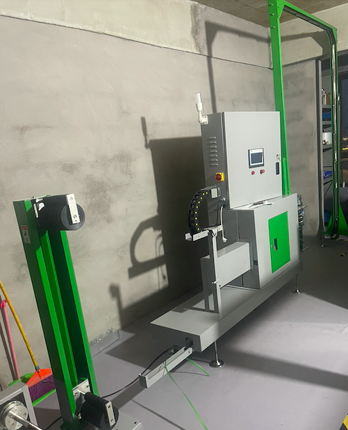 侧打式缠绕打包一体机 MT-733PLUS